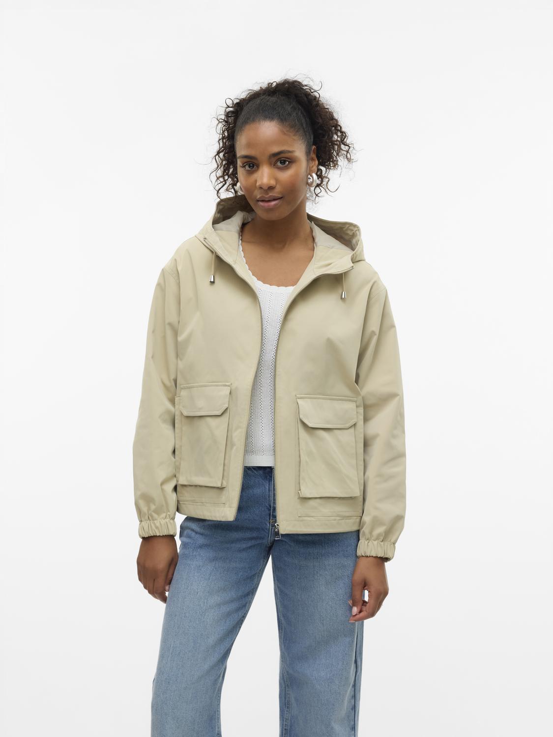 model_shot-front